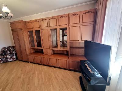 квартира за адресою Печенізька вул., 4