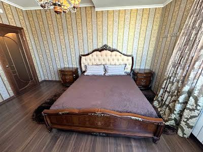 квартира за адресою Миколи Бажана просп., 14