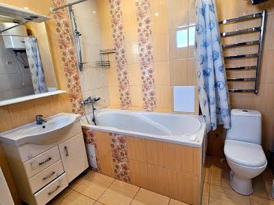 квартира за адресою Макіївська вул., 10а