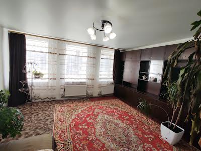 квартира за адресою Михайлівська вул., 17