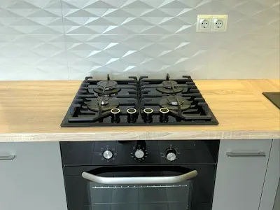 квартира за адресою Практична вул., 1