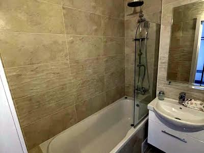 квартира за адресою Гліба Бабіча вул. (Канальна), 8