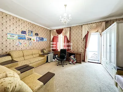 квартира за адресою Роганська вул., 89