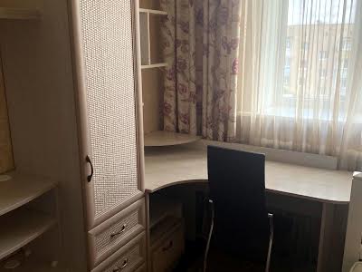 квартира по адресу Александровская ул., 16