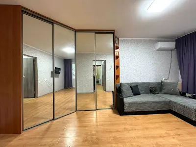 квартира за адресою Миру просп., 18
