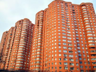 квартира за адресою Анни Ахматової вул., 13