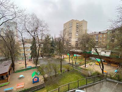 квартира за адресою Тургенєвська вул., 28а-30а