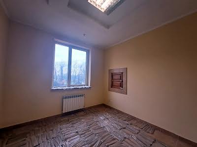 комерційна за адресою Микулинецька вул., 99А