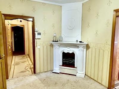 квартира за адресою Степана Бандери вул., 16