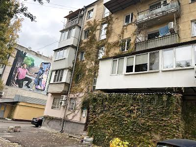 квартира за адресою Сегедська вул., 8