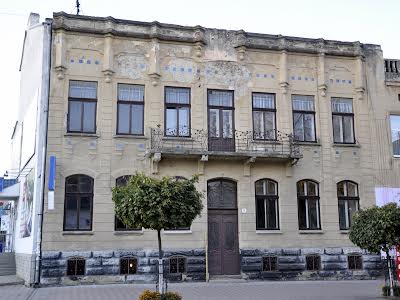 комерційна за адресою Тараса Шевченка вул., 75