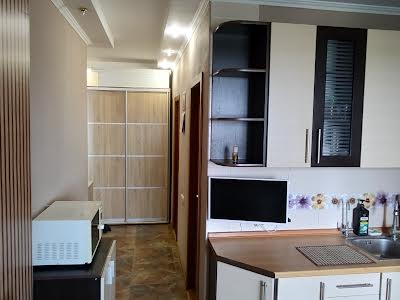 квартира за адресою Машинобудівників вул., 17а