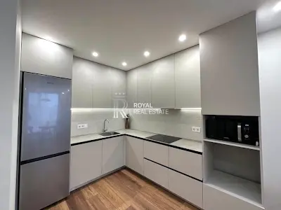 квартира за адресою Салютна вул., 2к9