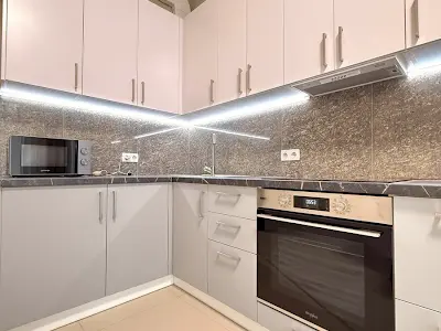 квартира за адресою Василя Тютюнника вул. (Анрі Барбюса), 53