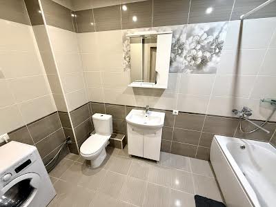 квартира за адресою Олени Пчілки вул., 8