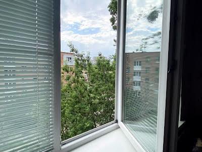 квартира за адресою Перемоги просп. (Курський), 131