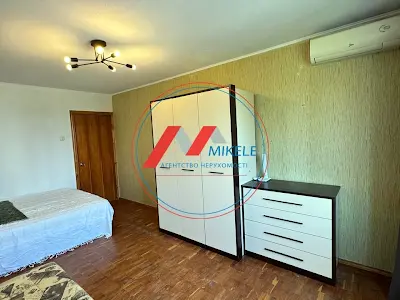 квартира за адресою Олександра Архипенка вул. (Мате Залки), 4-Б