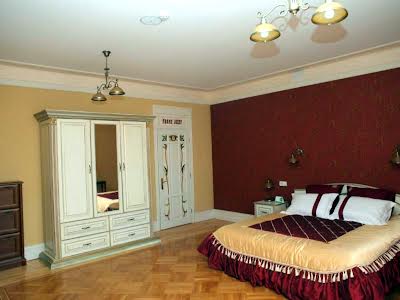 комерційна за адресою Чорновола вул., 80