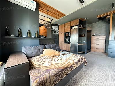 квартира за адресою Михайла Величка вул., 1