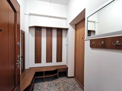 квартира за адресою Богдана Хмельницького вул., 41