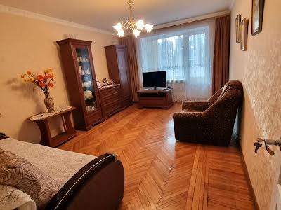 квартира за адресою Адміральський просп., 15