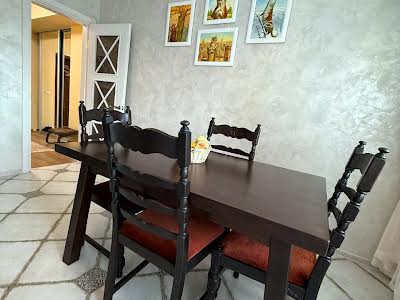 квартира за адресою Жасминова вул., 5б