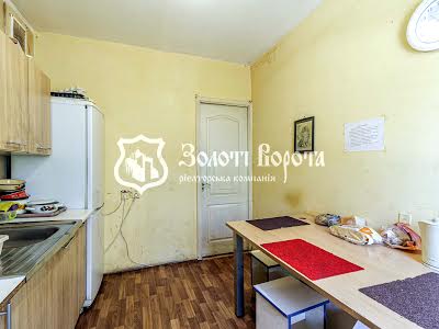 квартира за адресою Братиславська вул., 13