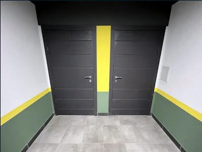 квартира за адресою Космічна вул., 5