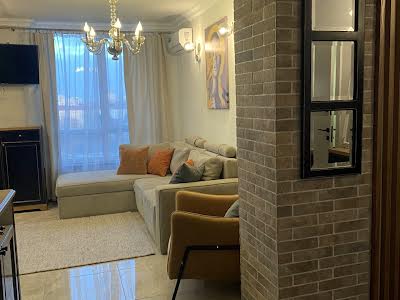 квартира за адресою Кадетський Гай вул., 10