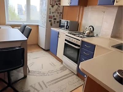квартира по адресу Героев просп., 3