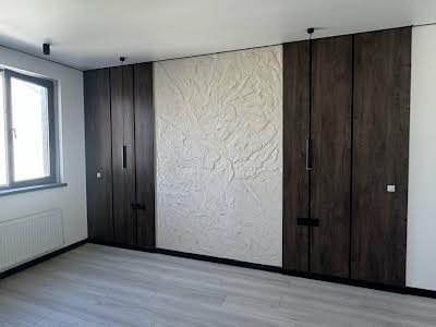 квартира за адресою Незалежності, 148а