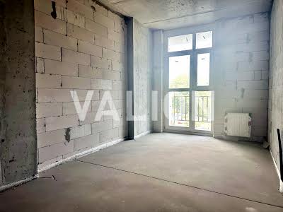 квартира за адресою Академіка Глушкова просп., 42