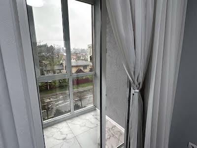 квартира за адресою Соборна вул., 118/19