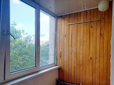 квартира по адресу Академика Глушкова просп., 33