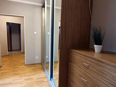 квартира за адресою Єлизавети Чавдар вул., 4