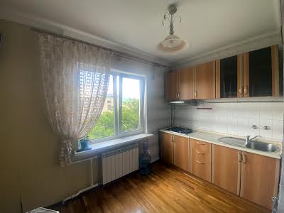 квартира за адресою Оболонська пл. (Дружби Народів СРСР), 8