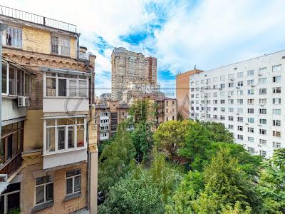 квартира за адресою Назарівська вул. (Вєтрова), 7