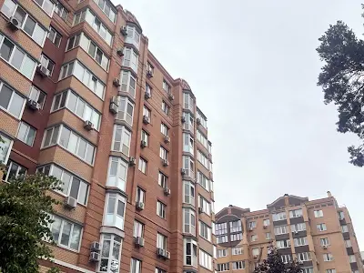 квартира за адресою Лісова вул., 50