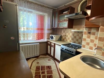квартира за адресою Вербова, 38
