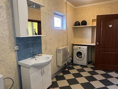квартира за адресою Хотів, 12