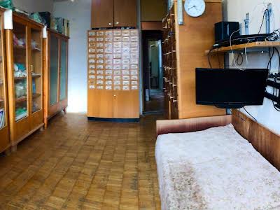 квартира за адресою Гната Юри вул., 18 б