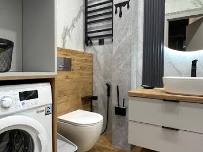 квартира за адресою Академіка Філатова вул., 2