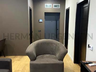 квартира по адресу Київська ул., 4