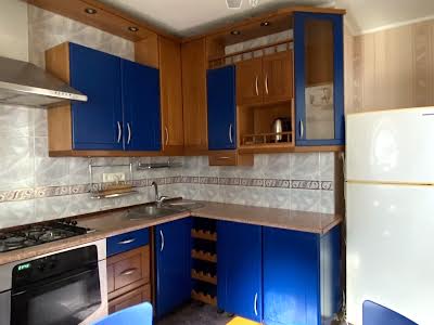 квартира по адресу Андрея Верхогляда ул. (Михайла Драгомирова), 6-Б