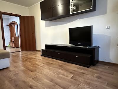 квартира за адресою Кургузова вул., 11г