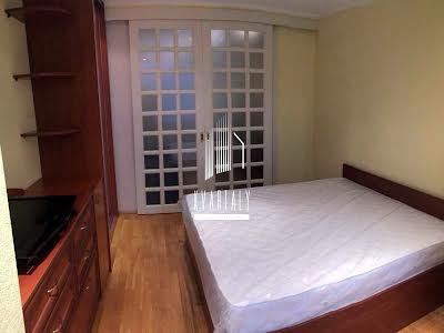 квартира за адресою Петра Григоренка просп., 15