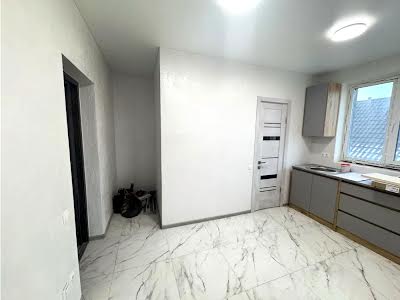 квартира за адресою Чайковського вул., 11
