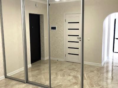 квартира за адресою Подільська вул., 46