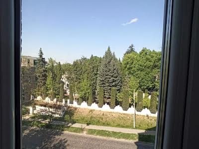 квартира за адресою Героїв Майдану, 28 а