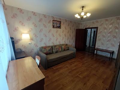 квартира за адресою Сергія Данченка вул., 3